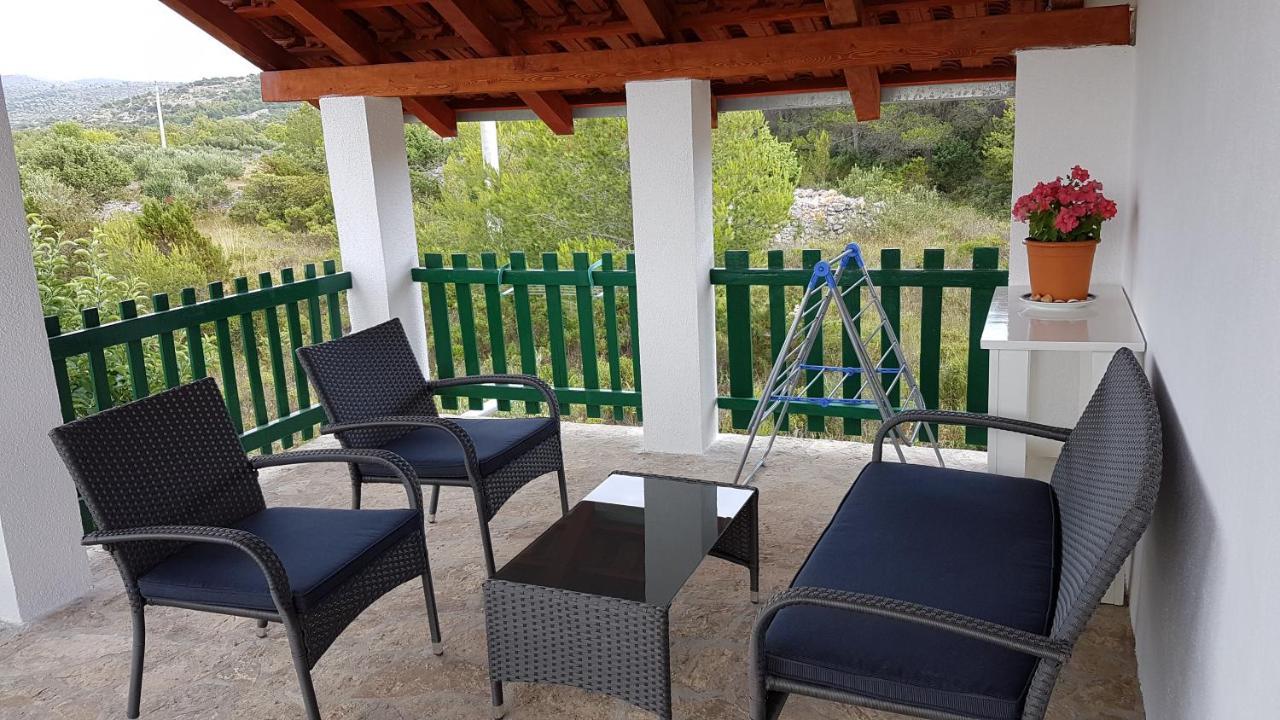 Apartman Vojaline Milna  Dış mekan fotoğraf