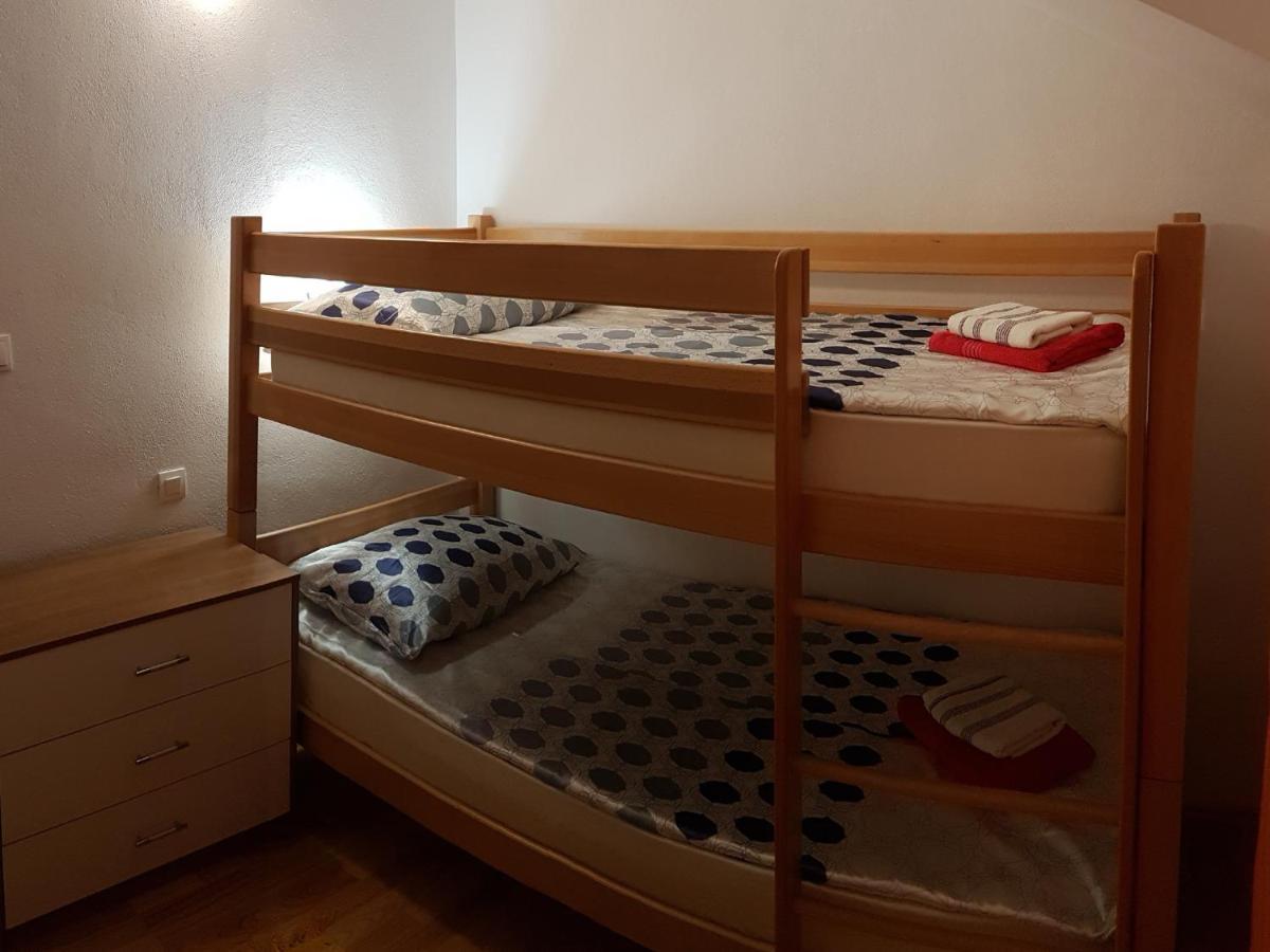 Apartman Vojaline Milna  Dış mekan fotoğraf