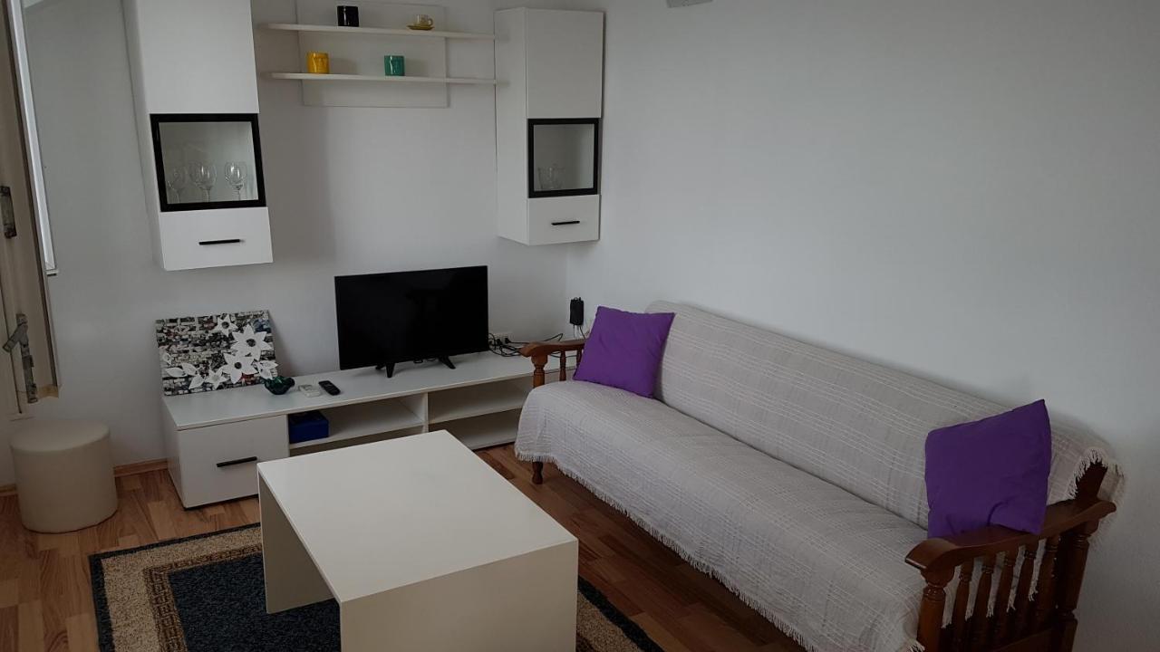 Apartman Vojaline Milna  Dış mekan fotoğraf